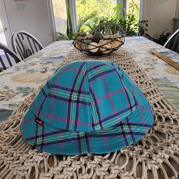 Herschel Blue and Pink Plaid Flannel Bucket Hat L/XL - Picture 2 of 7